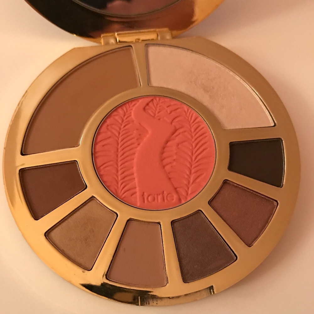 🎈Last chance! Price drop 👇🏻 Tarte ShowStopper