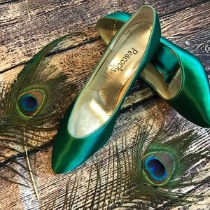 Peacock shoes, peacock pump shoes, Made in USA