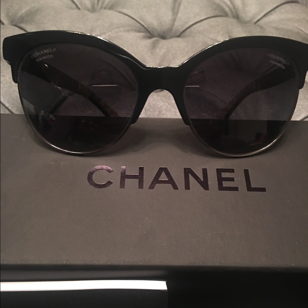 Chanel black cat eye quilted black denim - Picture 7 of 8