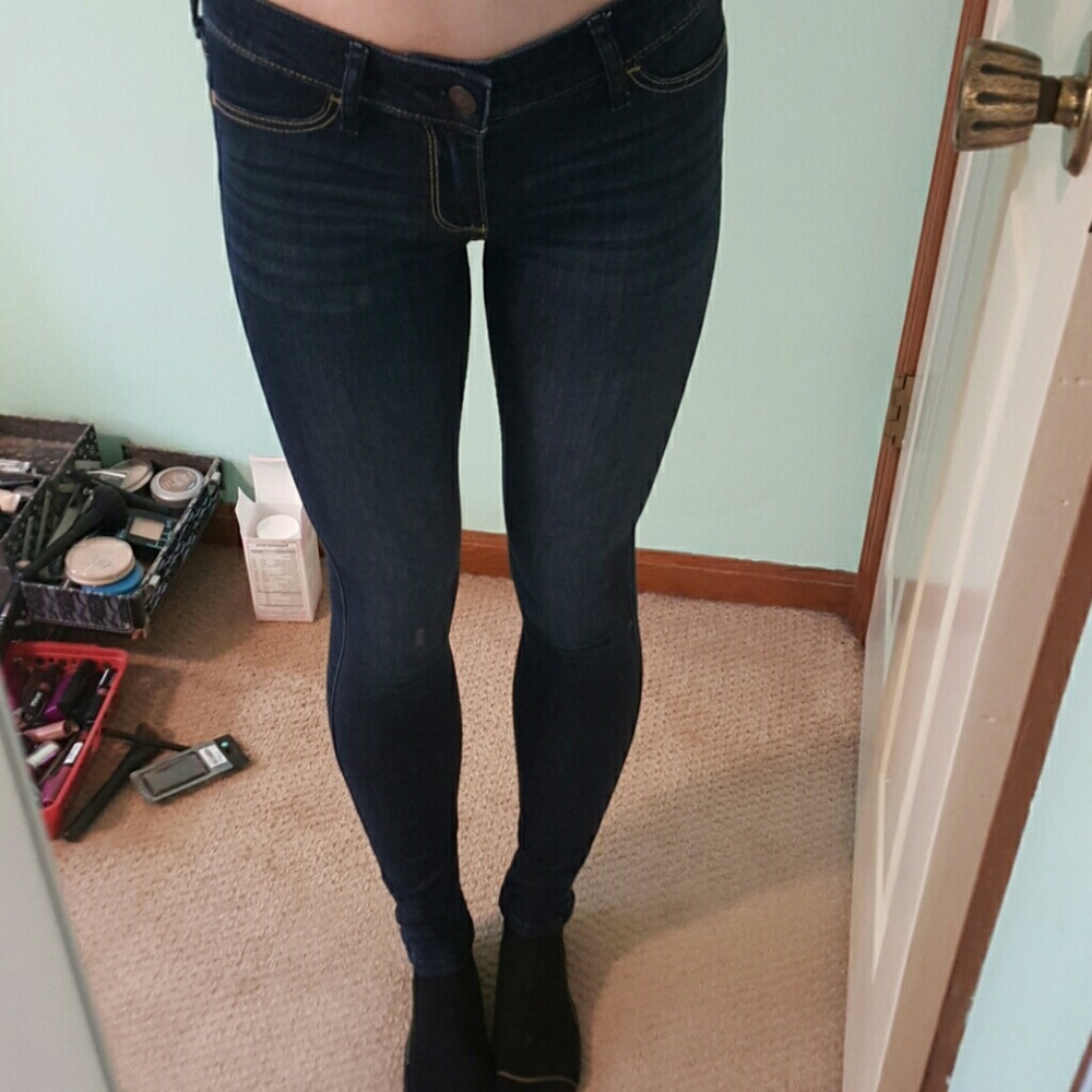 Hollister dark wash jeggings