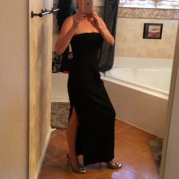 Black beaded strapless designer gown - Picture 2 of 8