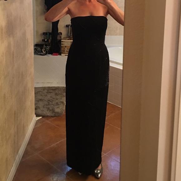 Black beaded strapless designer gown - Picture 4 of 8