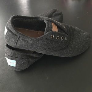 TOMS Cordones Wool Flats