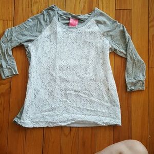 3/4 sleeve maternity shirt