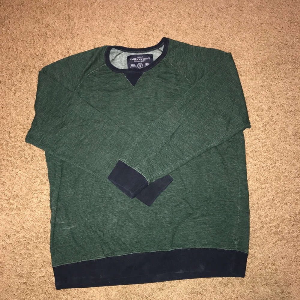American Eagle Crewneck in dark green