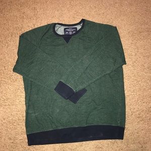 American Eagle Crewneck in dark green