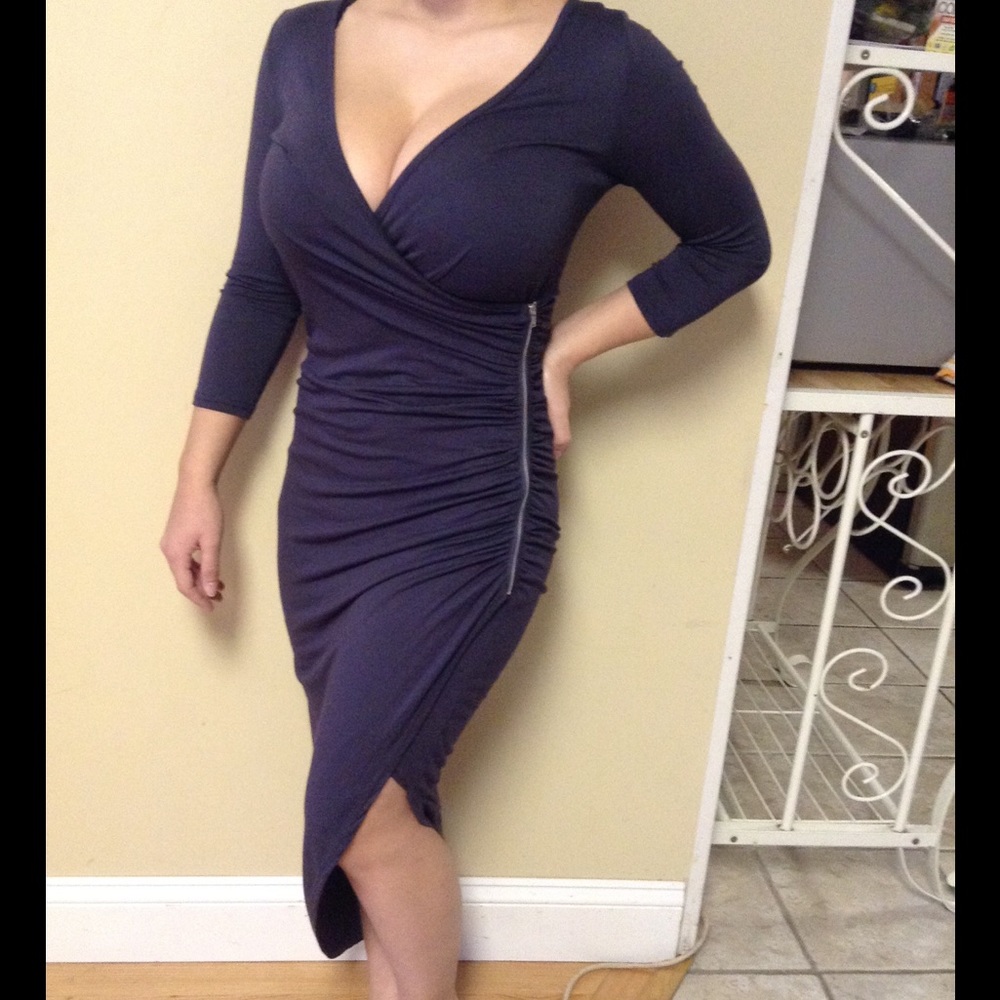 Low cut maxi/body con dress