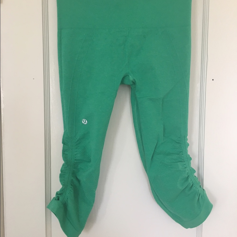 lululemon ebb and flow crop