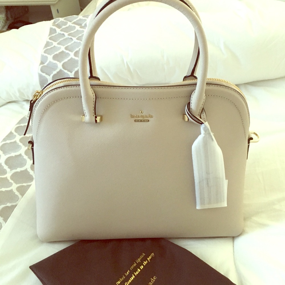 Kate Spade Purse (NEED GONE!!)