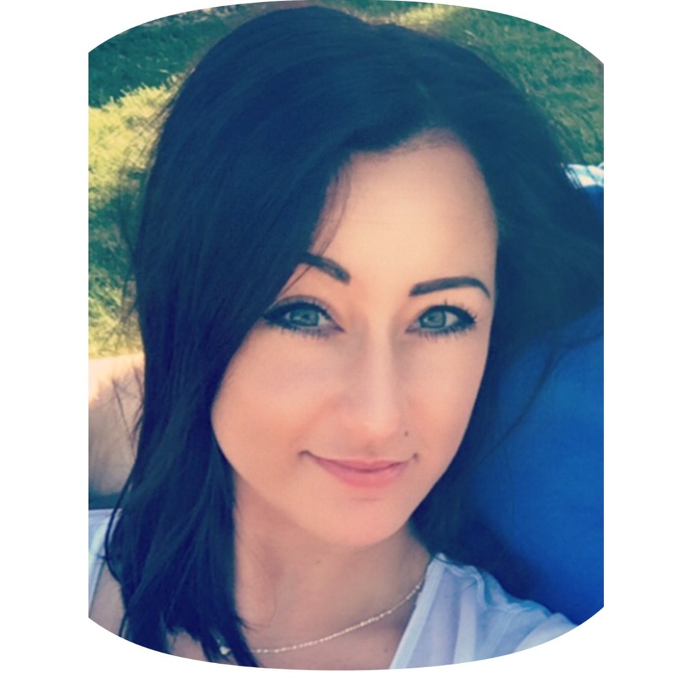 Meet your Posher, Stacy