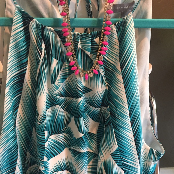 Ann Taylor Top - Picture 2 of 3