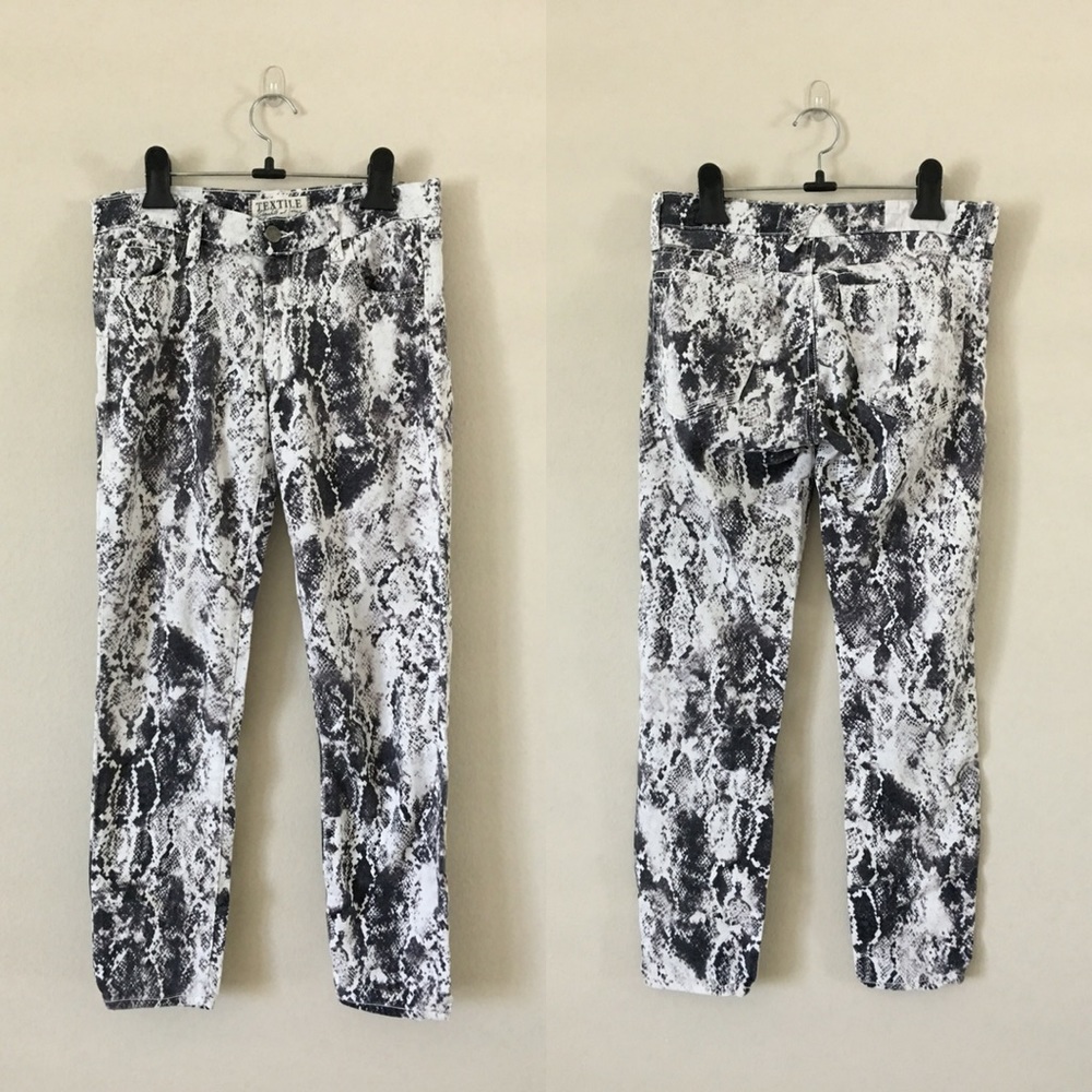 Textile Jeans-Snake Print Jeans-Size27" - Picture 2 of 4