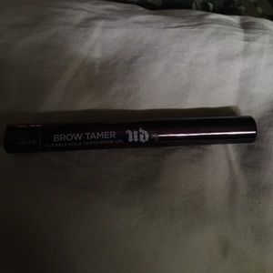 Urban decay brow tamer