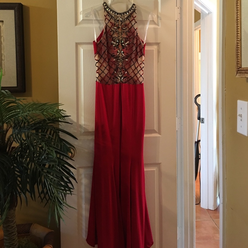 Prom dress - Picture 3 of 5