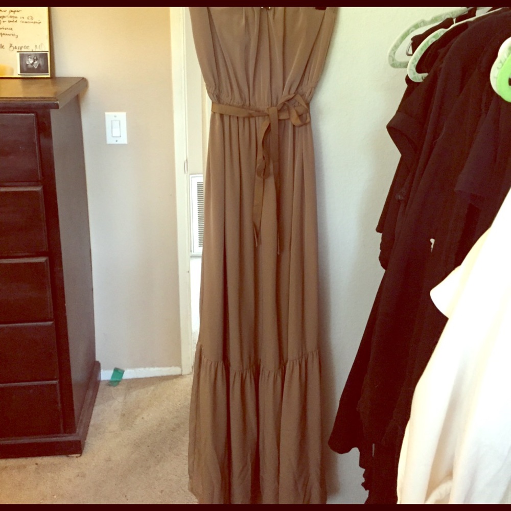 Club Monaco tube maxi