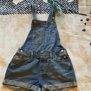 Levi's Overalls jean shorts, size 27