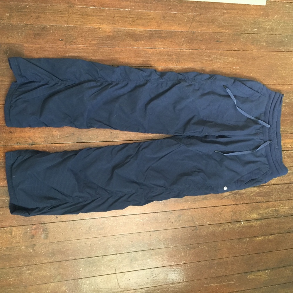 2 Studio pants