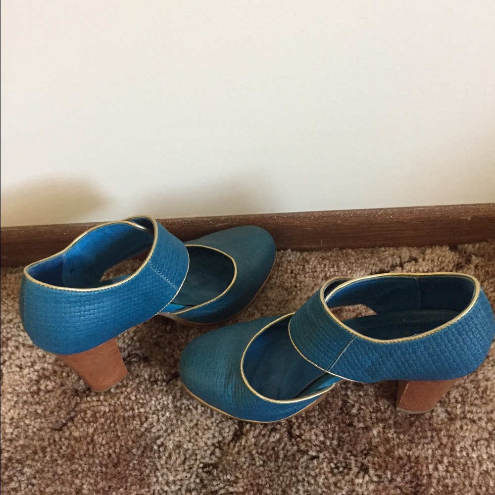Blue heels
