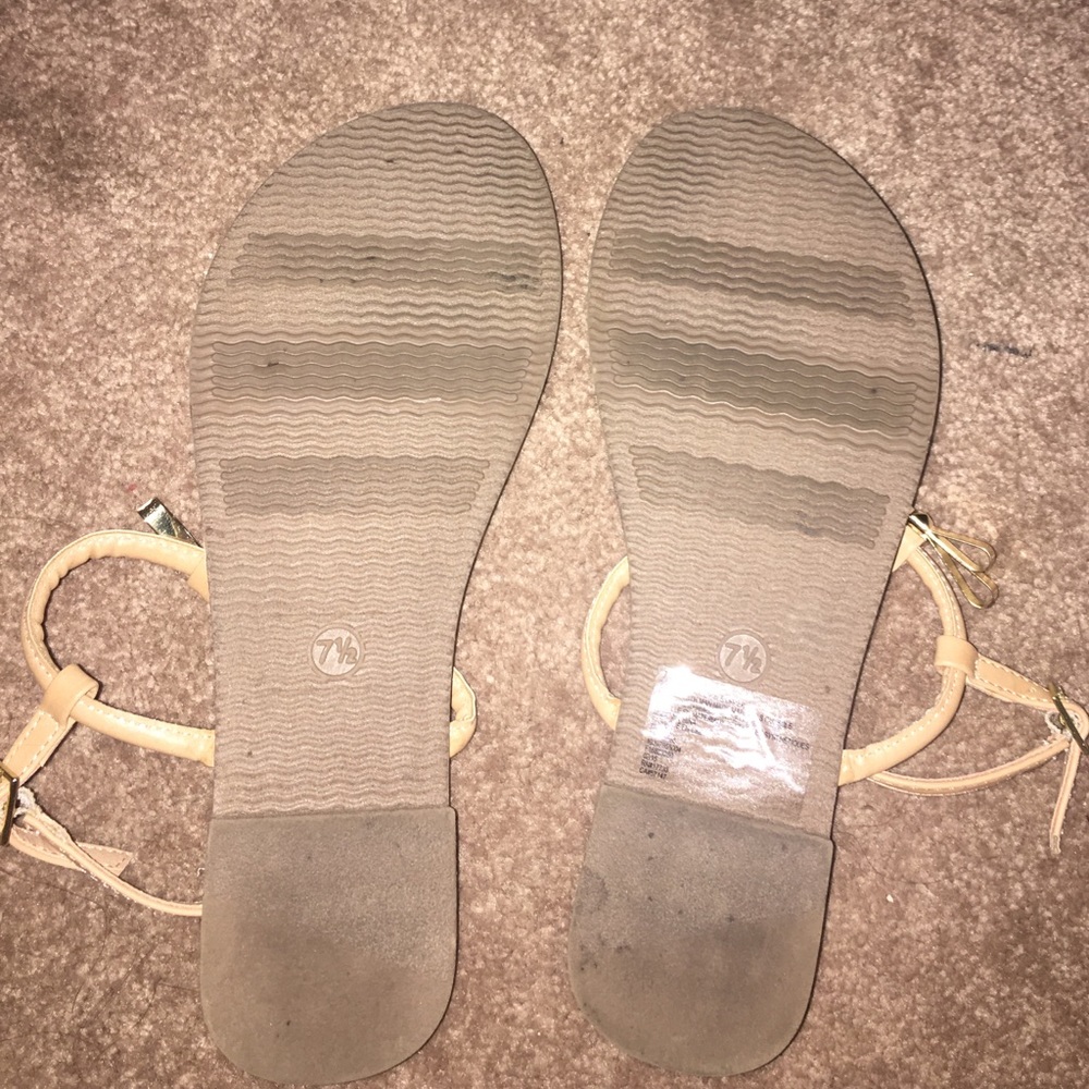 Brown Sandals - Picture 3 of 4
