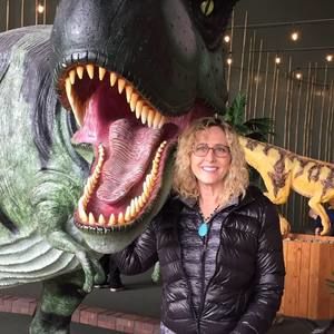 Meet your Posher, Laura