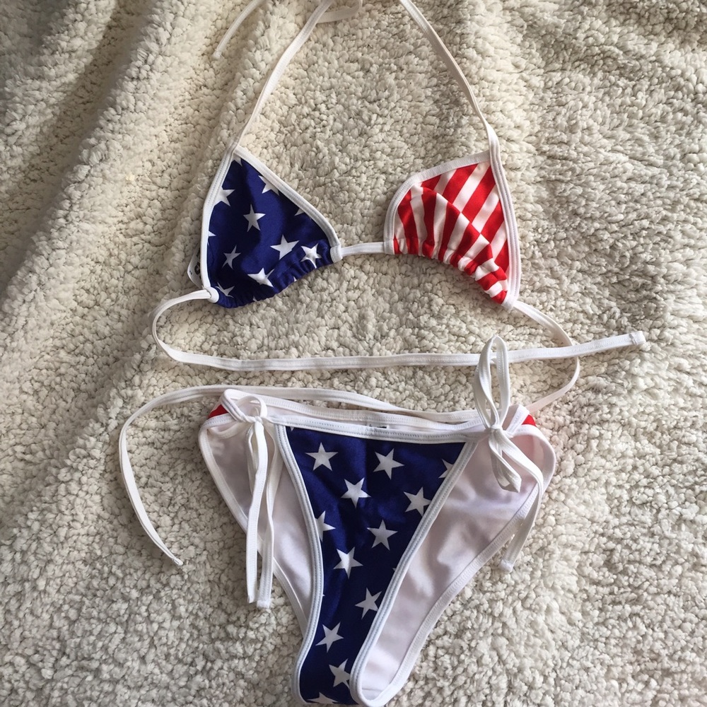 American Apparel Swim Top