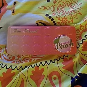 Too Faced Sweet Peach Palette DUPE