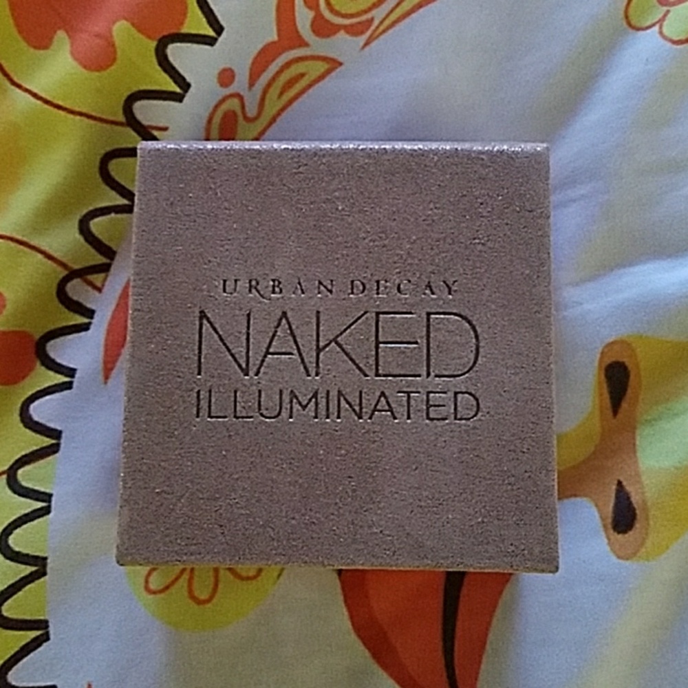 NAKED ILLUMINATED HIGHLIGHTER IN "AURA"
