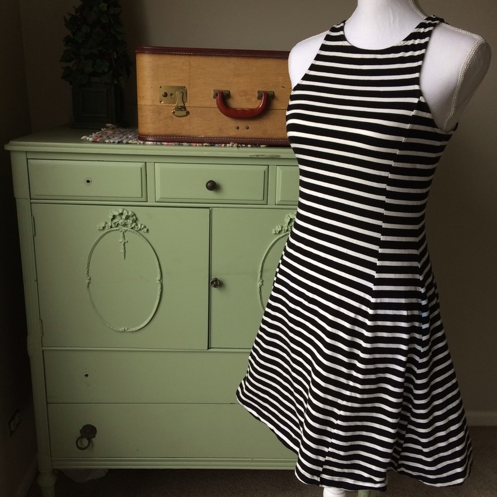 Black N white stripped dress. Sz Small