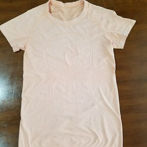 Lululemon Swiftly Size 8