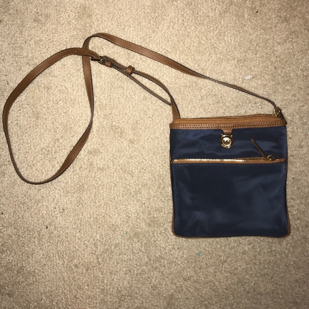 Michael kors satchel