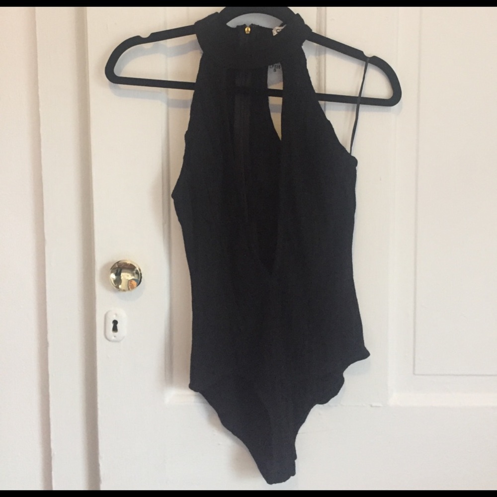 LF lowcut bodysuit