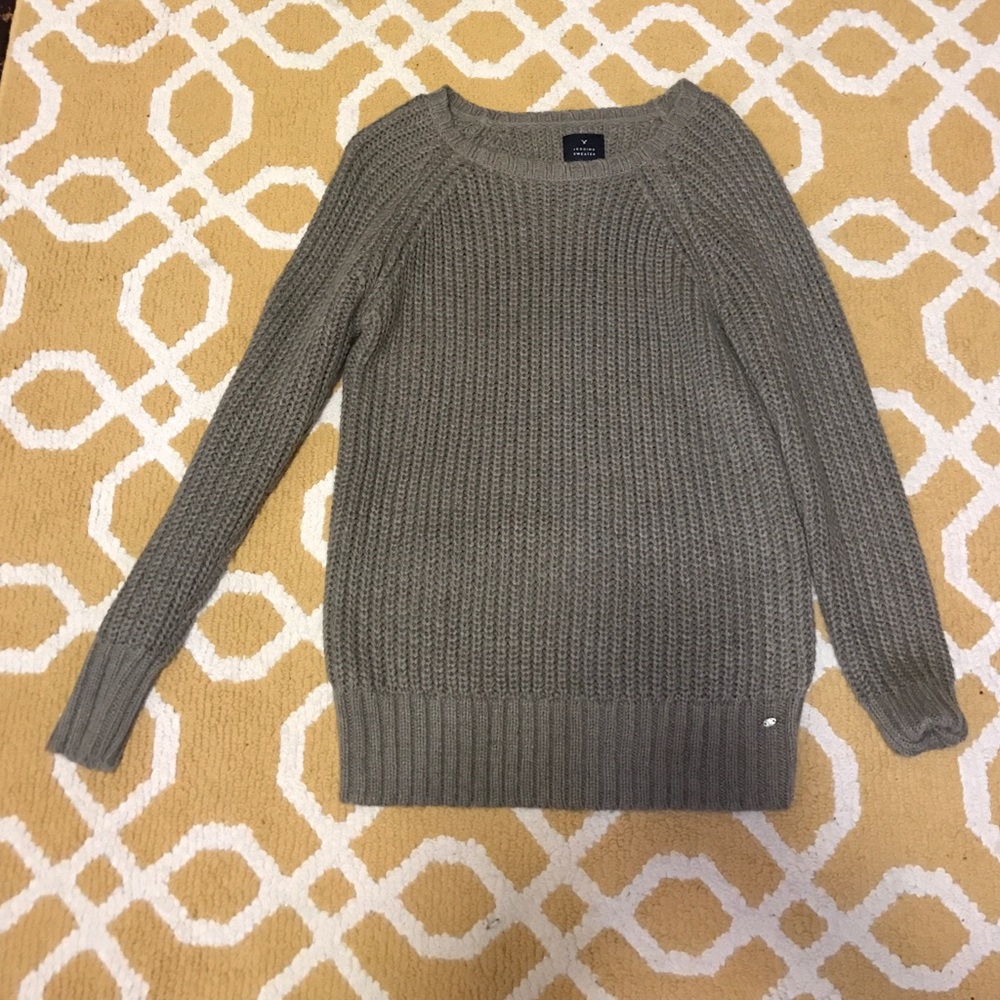 Grey American Eagle sweater
