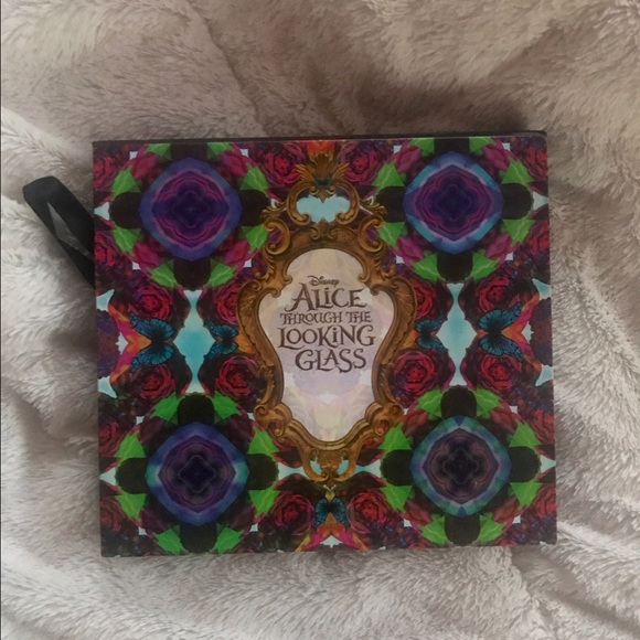 Urban Decay Through the Looking Glass Limited Ed! - Picture 2 of 4