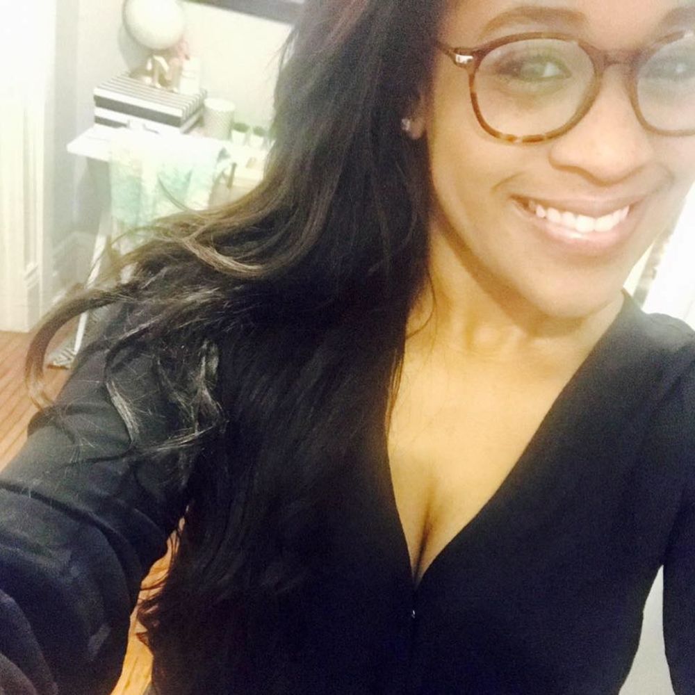 Meet your Posher, Mykia