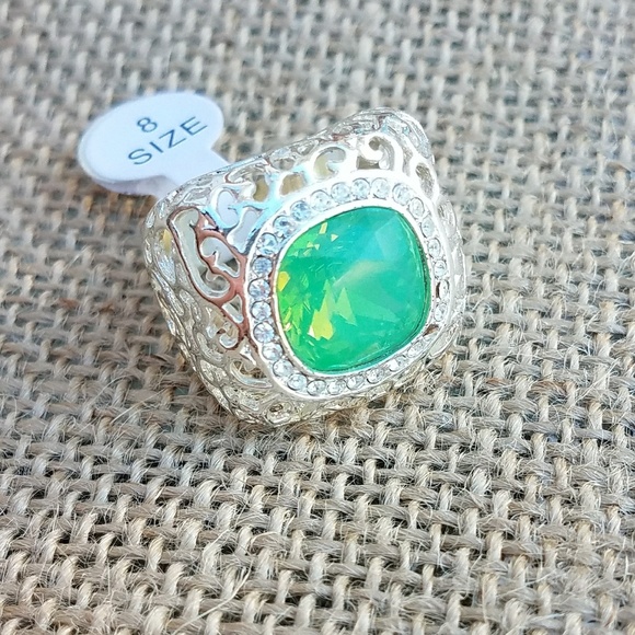 ❌SOLD Sterling Silver Green Filagree Large Ring - Picture 3 of 6