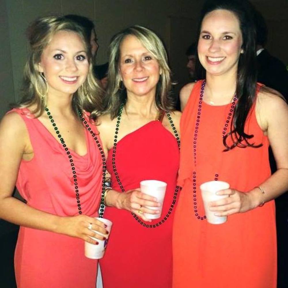 Meet your Posher, Elizabeth