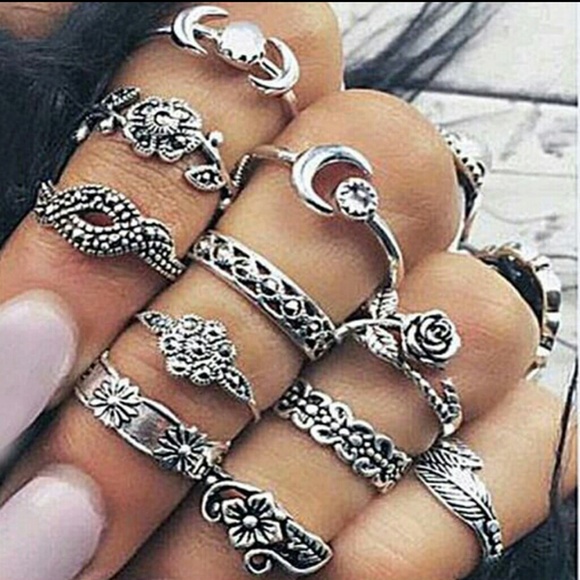 Jewelry - 11 pcs boho ring set