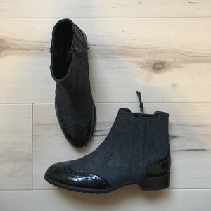Stuart Weitzman boots