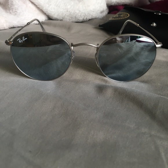 Ray Ban Mirror Round