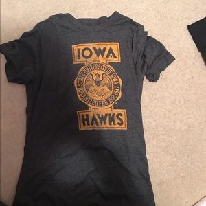 gray iowa hawkeye t-shirt