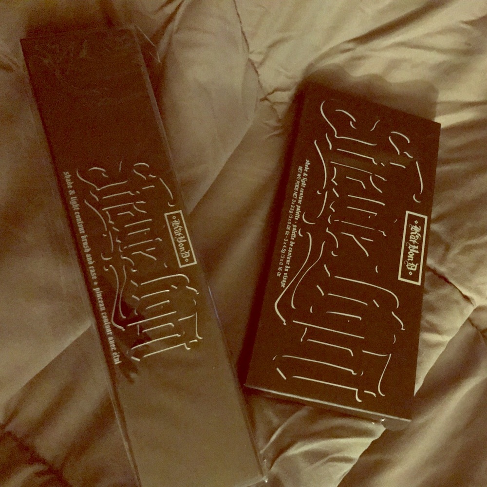 Kat von d contour palette and contour brush