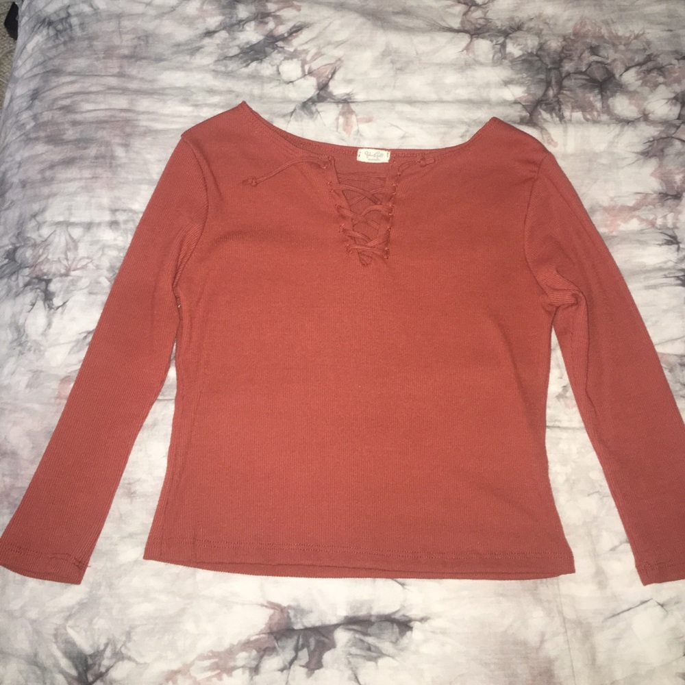 Brandy Melville crop sleeve crop top. Never worn