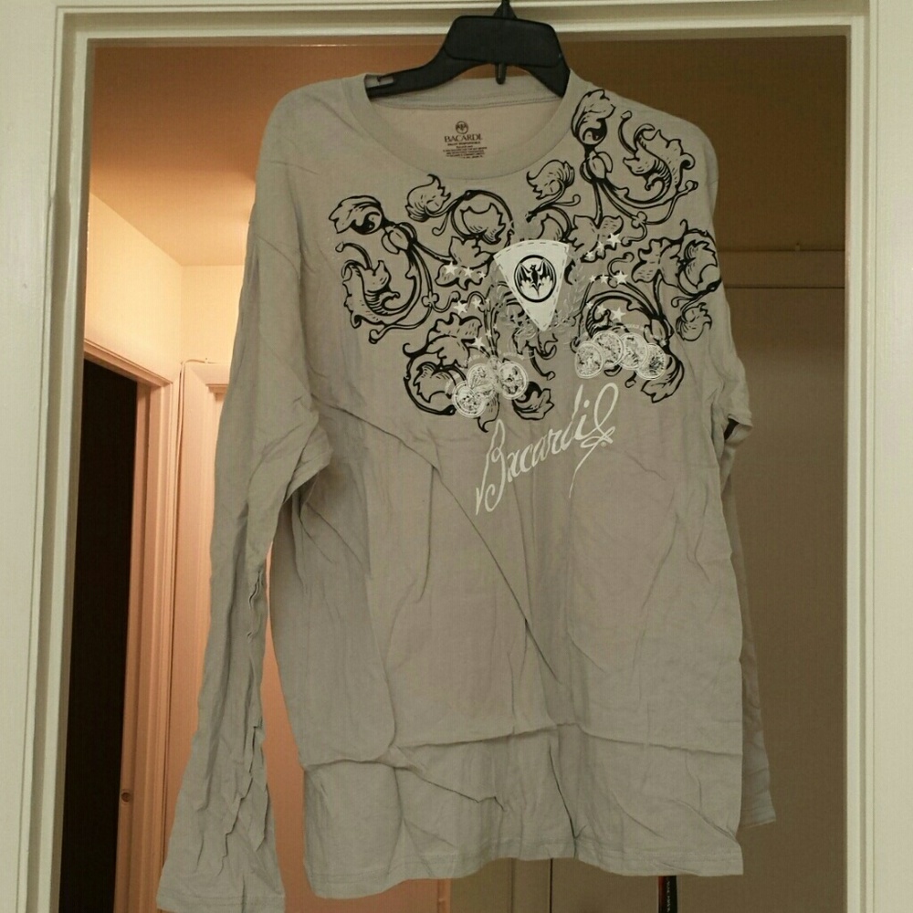 🔥🔥NWT Bacardi shirt - Picture 1 of 4