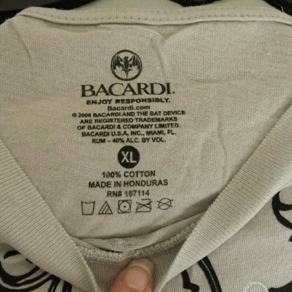 🔥🔥NWT Bacardi shirt - Picture 3 of 4
