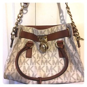 MK Hamilton Medium Logo EW Satchel in Vanilla