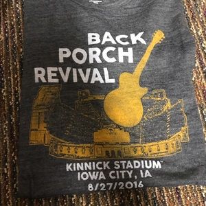 kin i know stadium concert