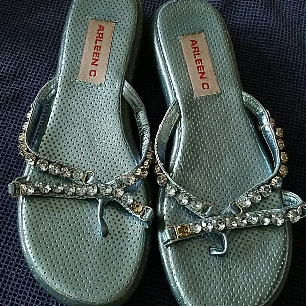 Sandals bundle and save