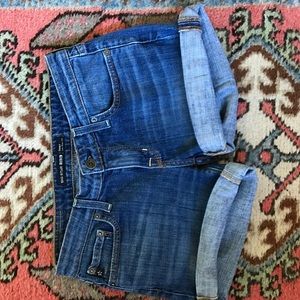 Big Star denim shorts size 26