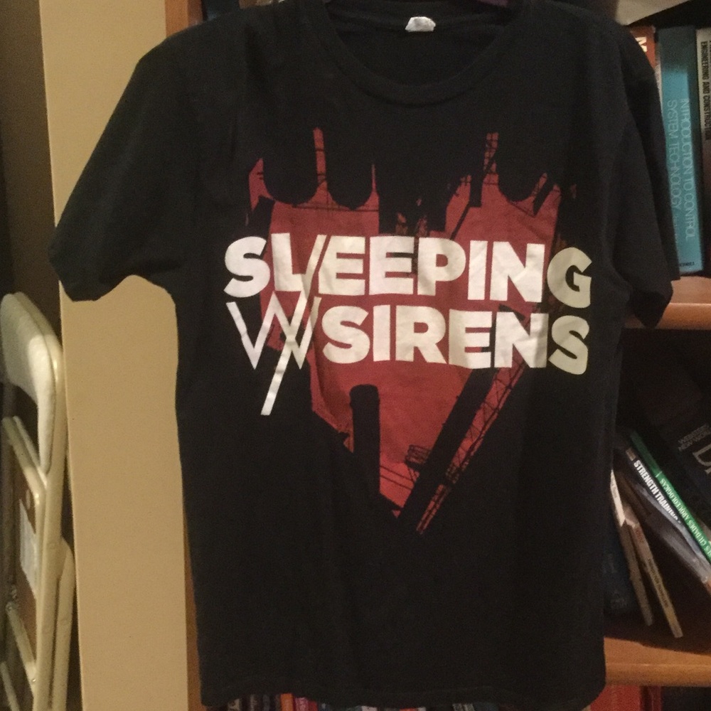 Short sleeve sleeping with sirens tshirt