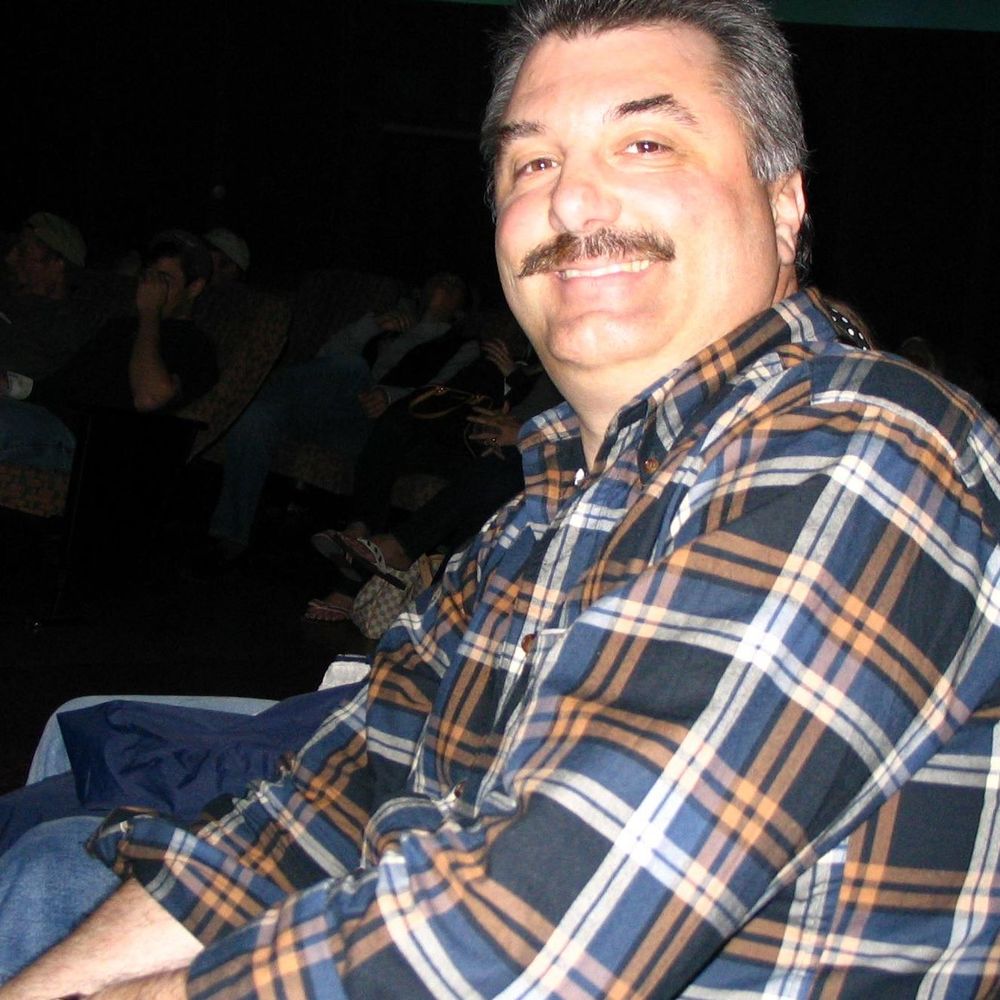 Meet your Posher, Lloyd